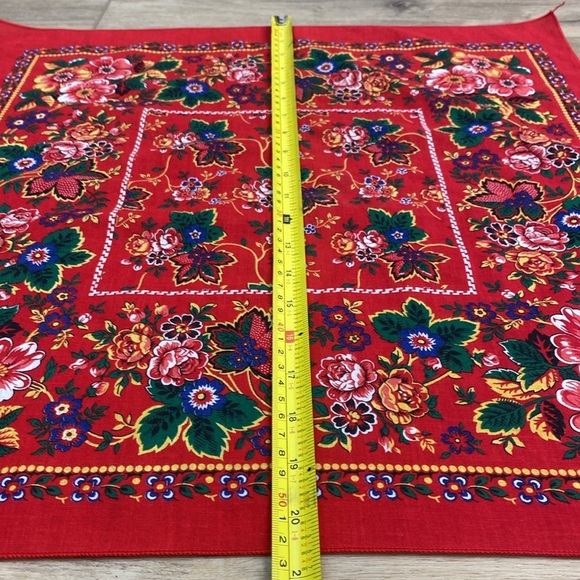 Vintage Red‎ Floral Cotton Bandanna - Picture 6 of 8